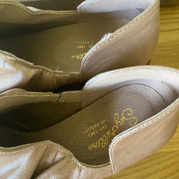 Seychelles Anthropology Champagne Open Ruffle Mid Leather Bootie Size 8 - Picture 3 of 8